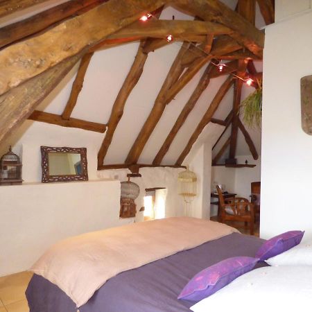 Britavit Bed & Breakfast Saint-Avit-Sénieur Екстериор снимка