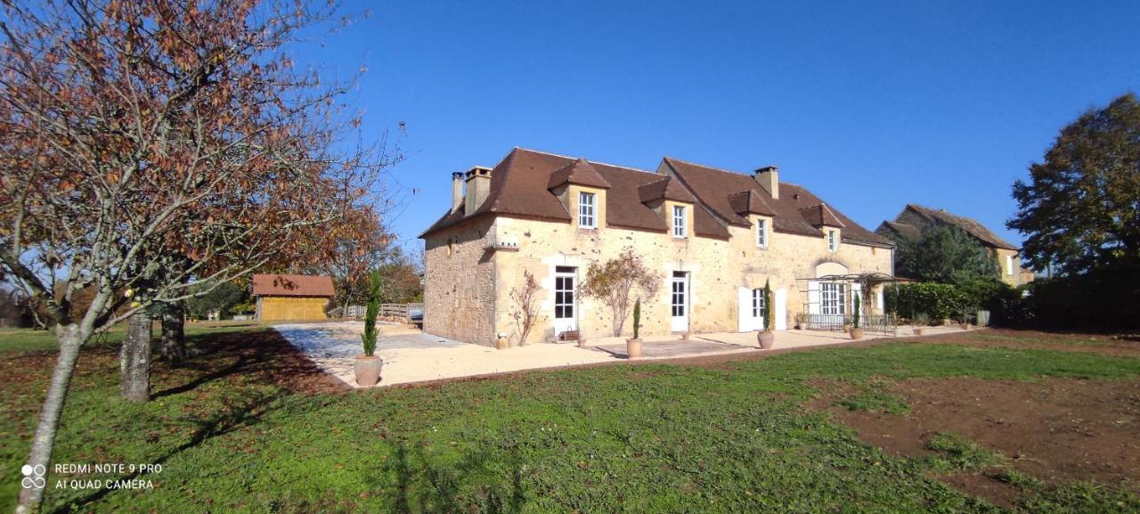 Britavit Bed & Breakfast Saint-Avit-Sénieur Екстериор снимка