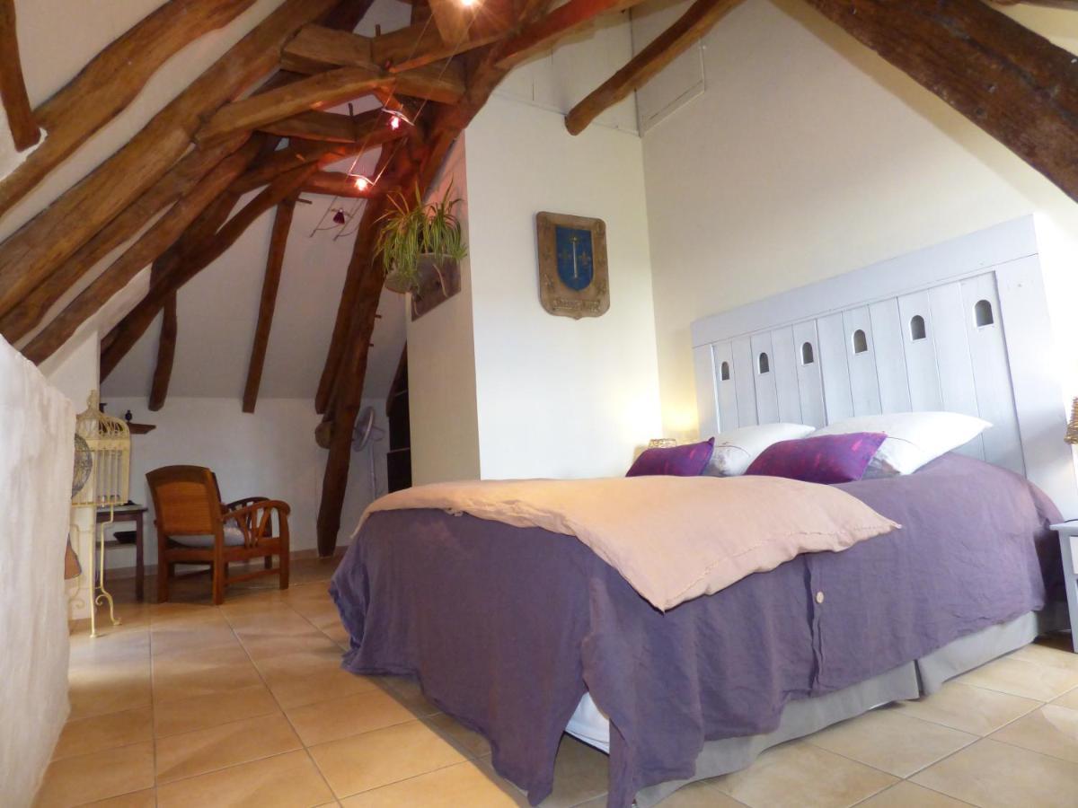 Britavit Bed & Breakfast Saint-Avit-Sénieur Екстериор снимка
