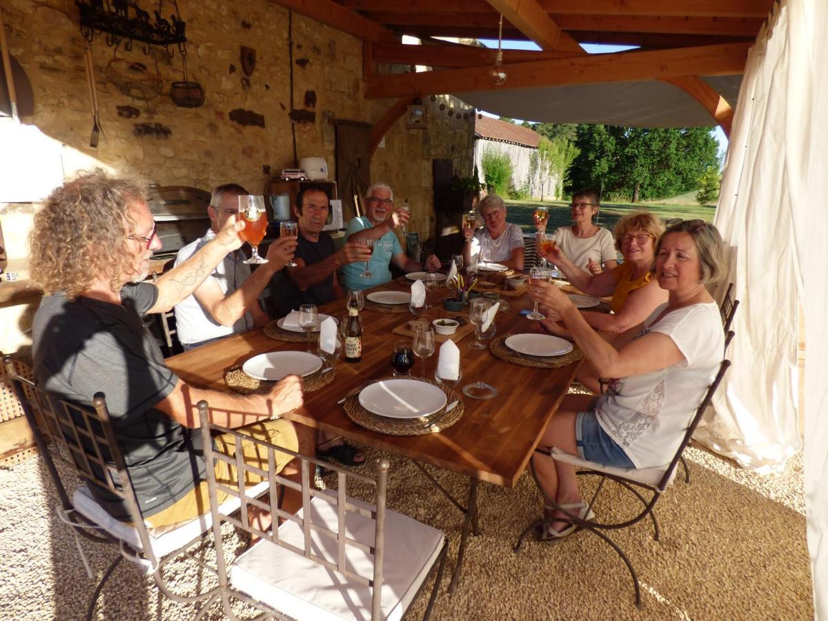Britavit Bed & Breakfast Saint-Avit-Sénieur Екстериор снимка