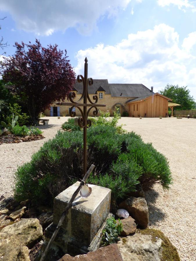 Britavit Bed & Breakfast Saint-Avit-Sénieur Екстериор снимка