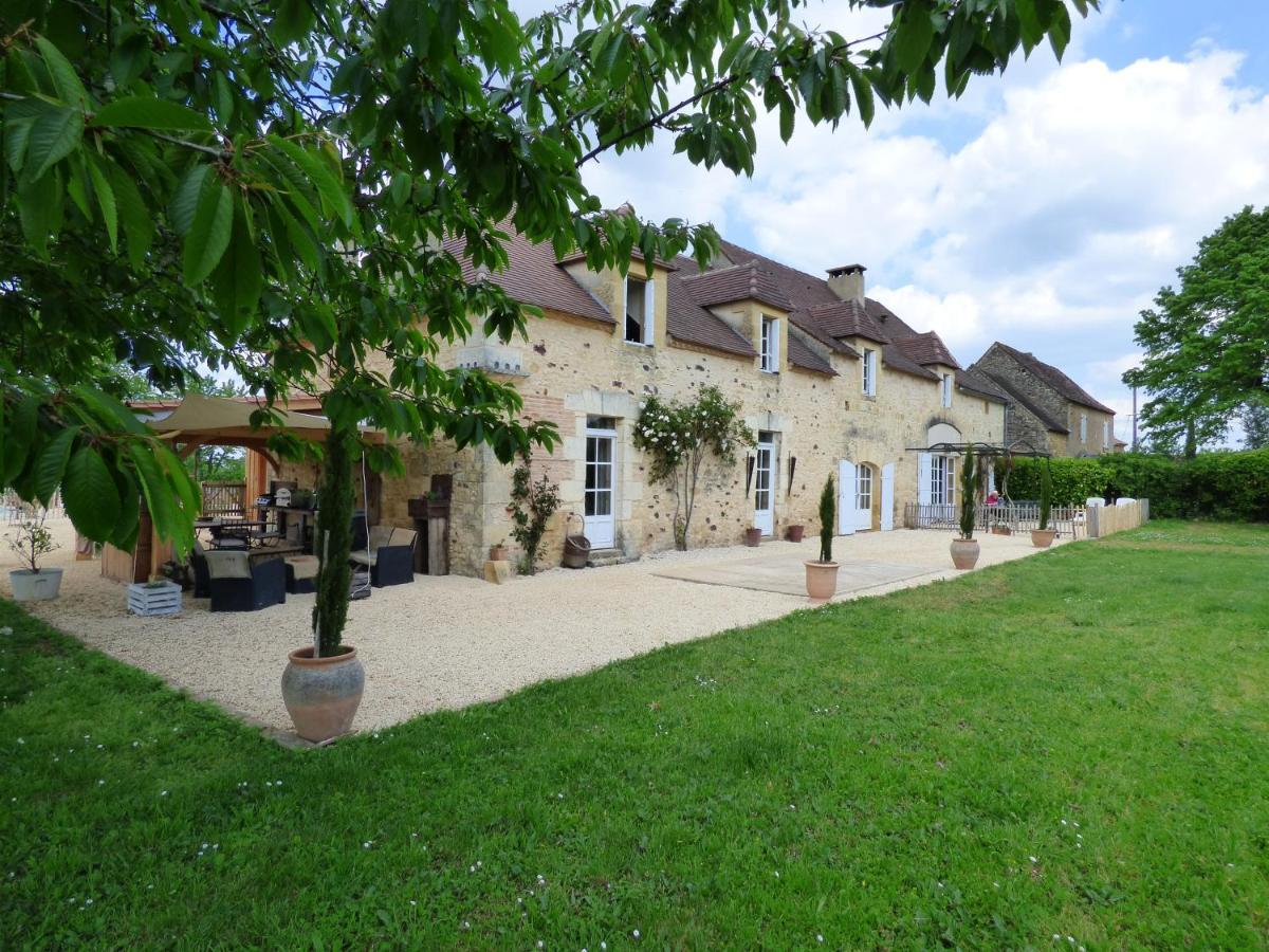 Britavit Bed & Breakfast Saint-Avit-Sénieur Екстериор снимка