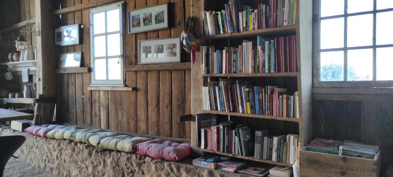 Britavit Bed & Breakfast Saint-Avit-Sénieur Екстериор снимка